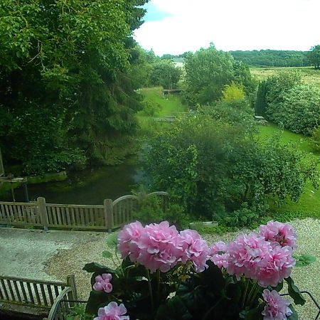 L Ancien Moulin A Grains Bed & Breakfast Valmont  Exterior foto