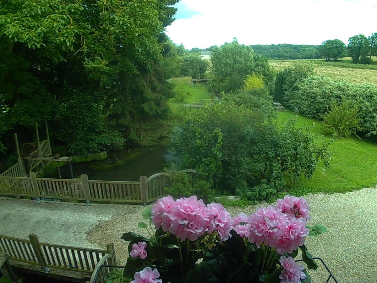 L Ancien Moulin A Grains Bed & Breakfast Valmont  Exterior foto