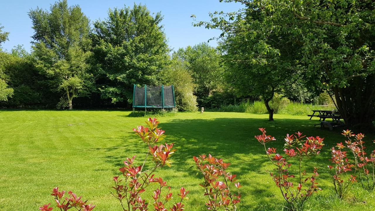 L Ancien Moulin A Grains Bed & Breakfast Valmont  Exterior foto